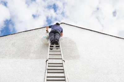 Peinture extérieure à Serazereux — façades et ravalement